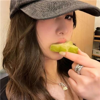 六楼后座